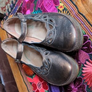 Naot copper Mary Janes
